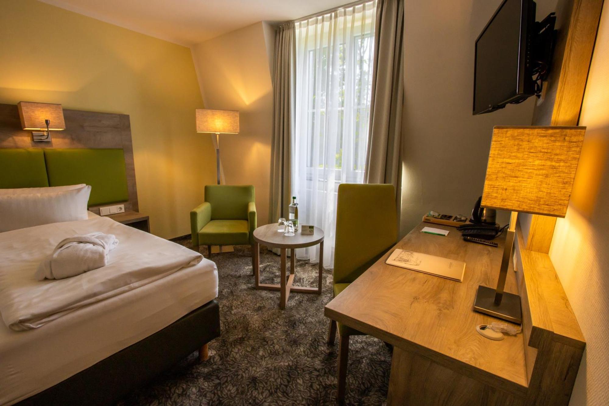 Berg & Spa Hotel Gabelbach Ilmenau Zewnętrze zdjęcie